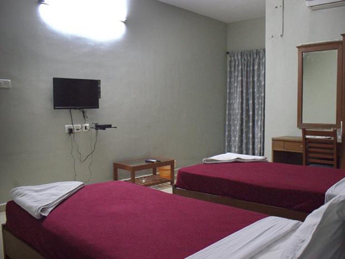 Sea Shell Park Hotell Chennai Exteriör bild