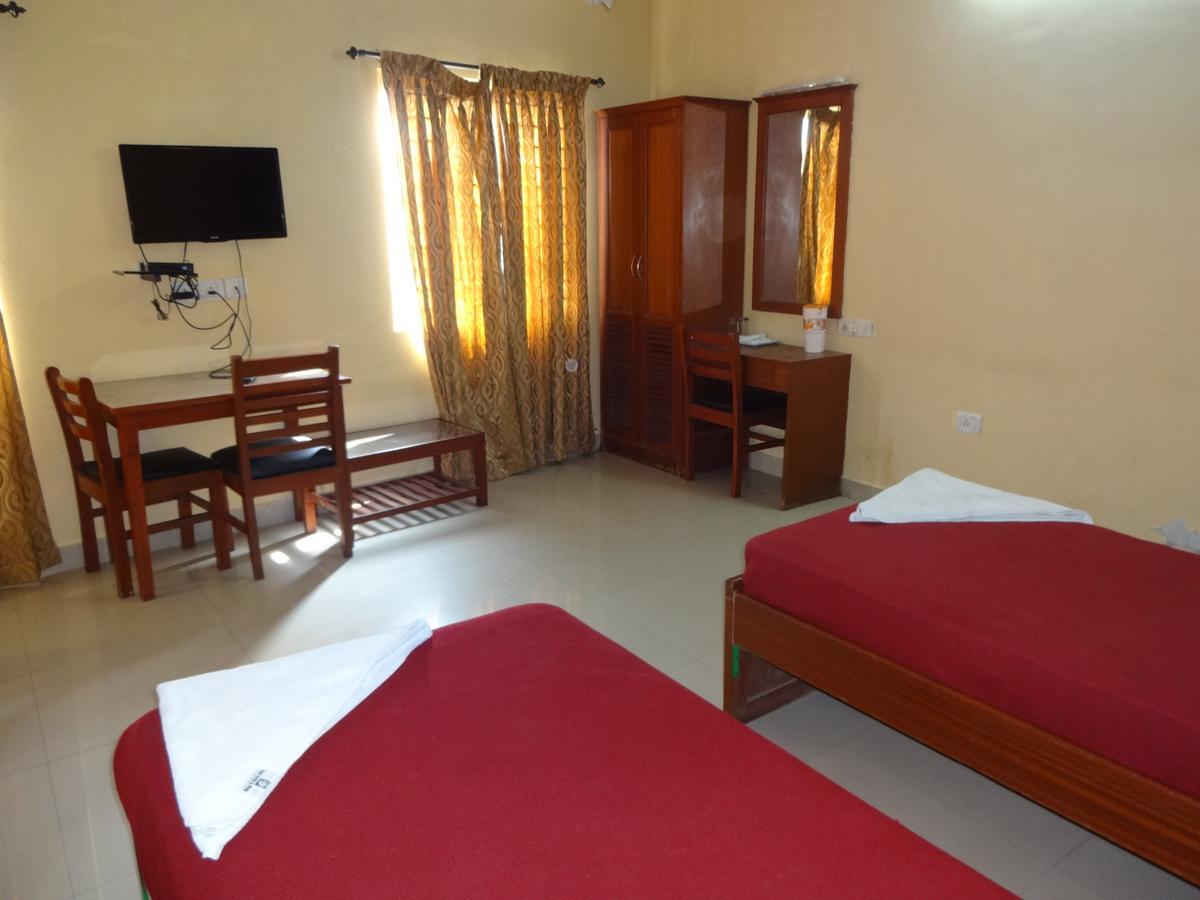 Sea Shell Park Hotell Chennai Exteriör bild